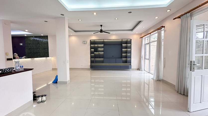 Unfurnished 5-Bedroom Villa with Garden for Rent in Ciputra Hanoi