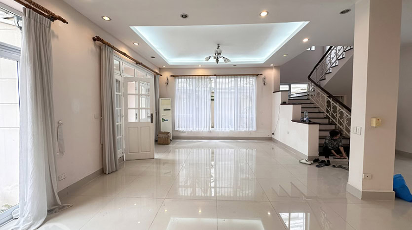 Unfurnished 5-Bedroom Villa with Garden for Rent in Ciputra Hanoi