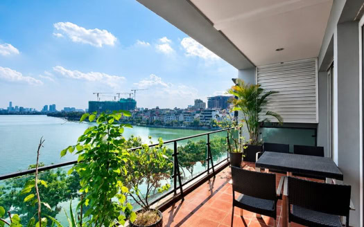 Spacious 3-Bedroom Apartment with Stunning West Lake Views