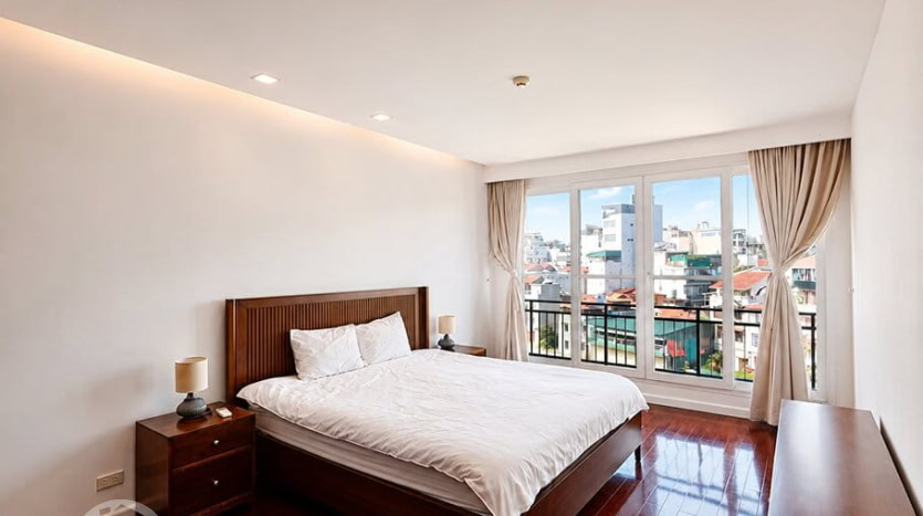 Spacious 3-Bedroom Apartment with Stunning West Lake Views