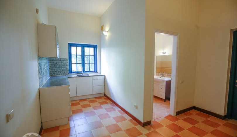 Ambassador Villa for Rent in Long Bien – 7 Beds Pool & Garden