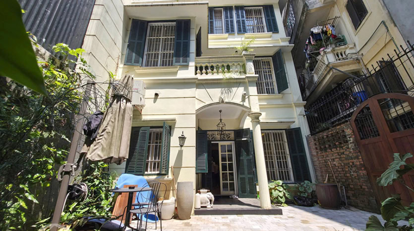 Furnished 4-Bedroom Garden House for Rent in Tay Ho – Yen Phu