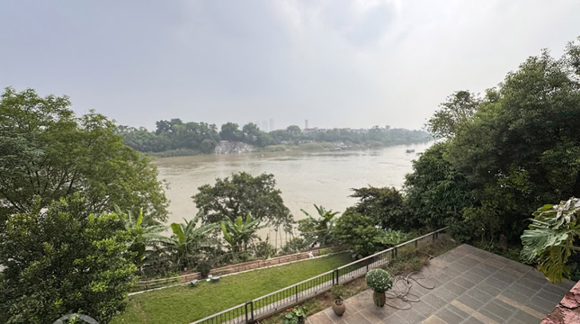 Modern Furnished House with Pool & River View in Long Bien
