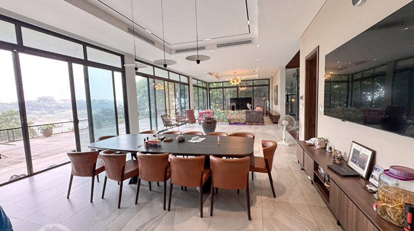 Modern Furnished House with Pool & River View in Long Bien