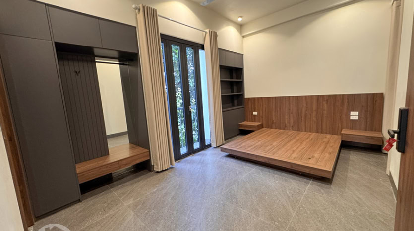 4-Bedroom House with Elevator for Rent in Bo De close to LFAY