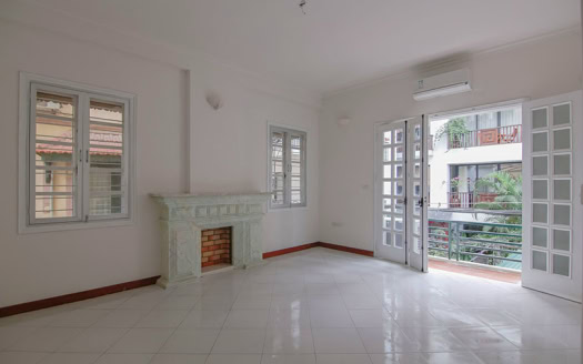 Bright Unfurnished 4-Bedroom House for Rent in Tay Ho, Hanoi