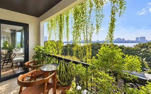 Charming 2 bedroom apartment with lake view for rent in Dang Thai Mai