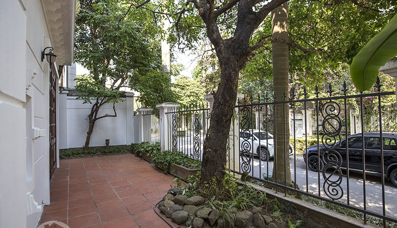 Corner 5-Bedroom Villa for Rent in Ciputra – Close to UNIS Hanoi