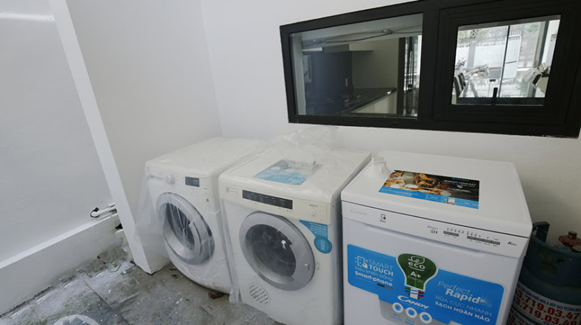 Modern furnished 3 beds house with garden to rent in Tay Ho