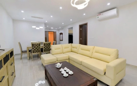 Bright 3 bedroom apartment in L3 Ciputra