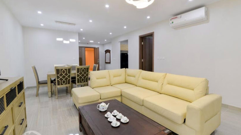 bright 3 bedroom apartment in L3 Ciputra