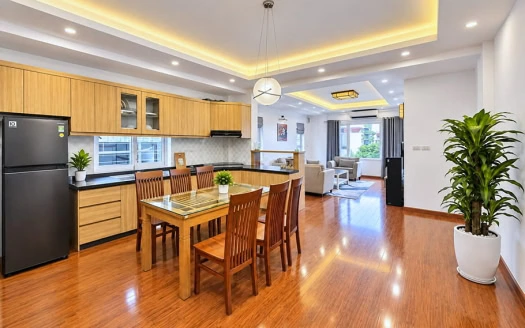 Spacious 2 Bedroom Apartment on Trinh Cong Son Street