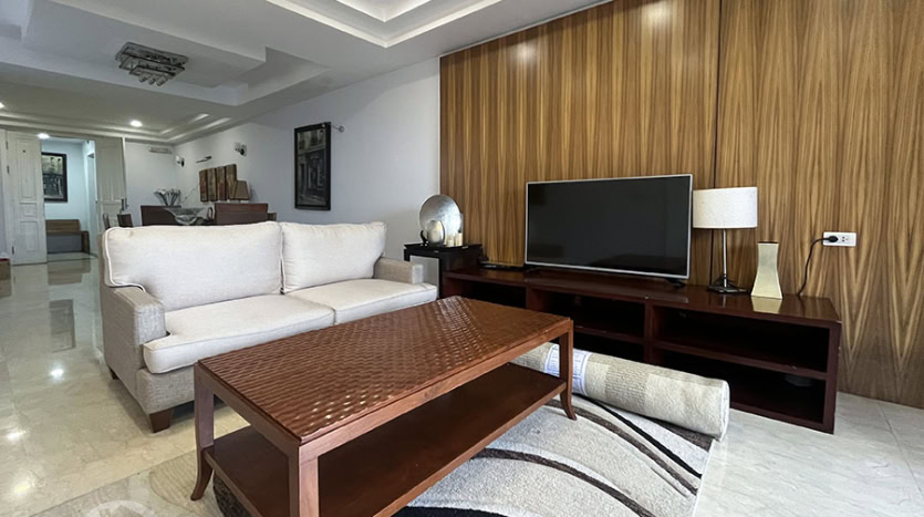 Spacious 3 bedroom apartment in P tower, Ciputra
