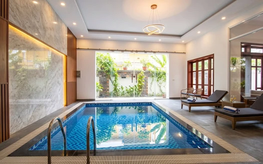 Swimming pool 4 bedroom house in Tay Ho